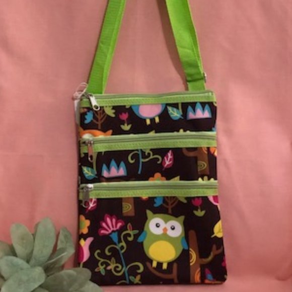 Owl Print Brown Green Trim Messenger Crossbody Bag - Picture 1 of 5
